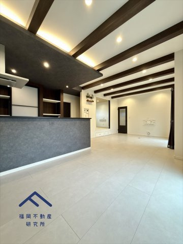 西区今津　戸建ての間取り