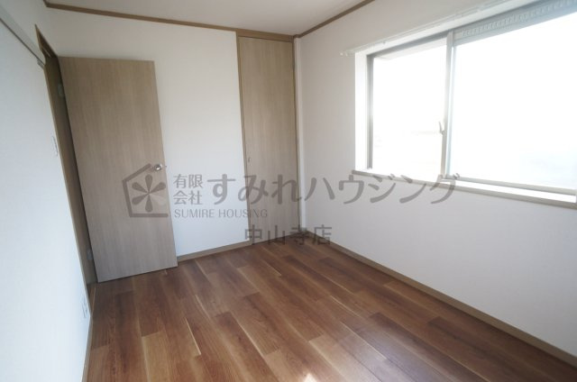 ラークコート山本の寝室