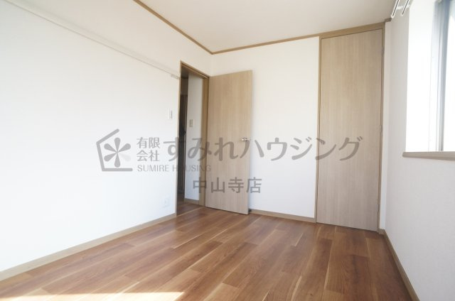 ラークコート山本の寝室