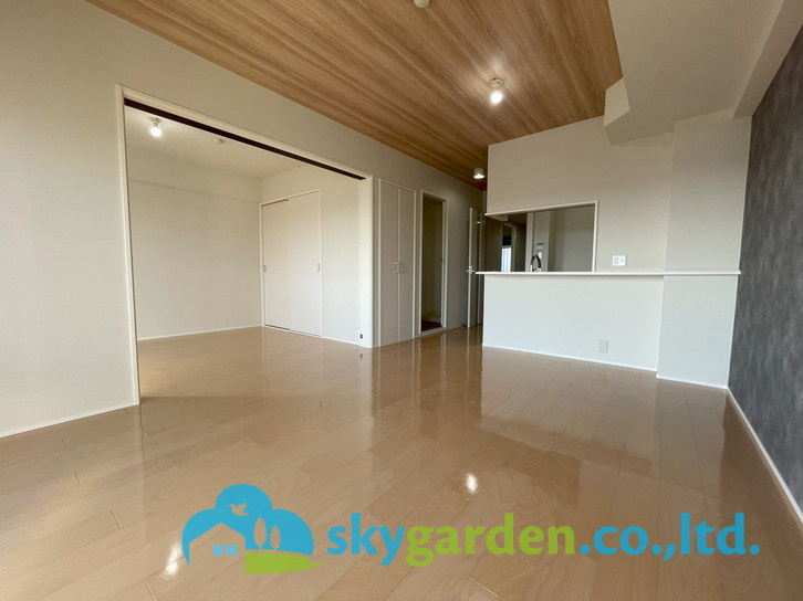 クリオ藤沢善行伍番館の居間・リビング