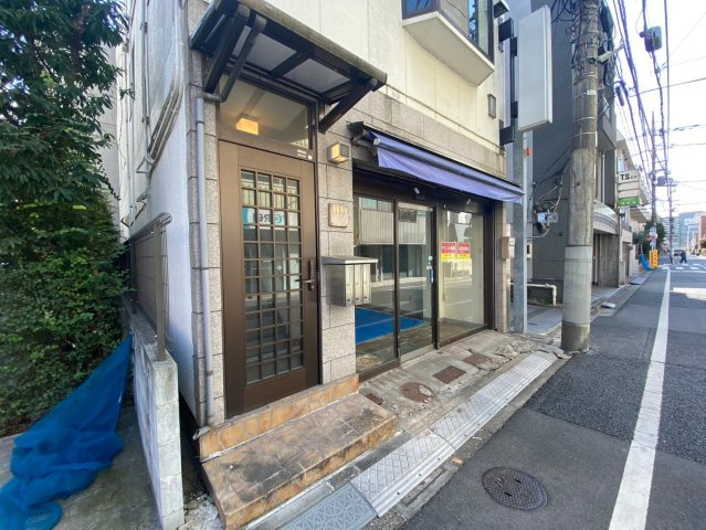  ＣＡＳＳＩＴＡ平井のエントランス