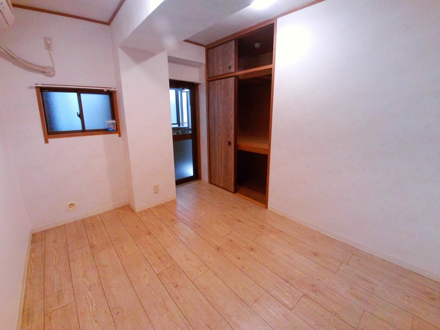 グリーンハイツ山水Ｃ棟の居間・リビング