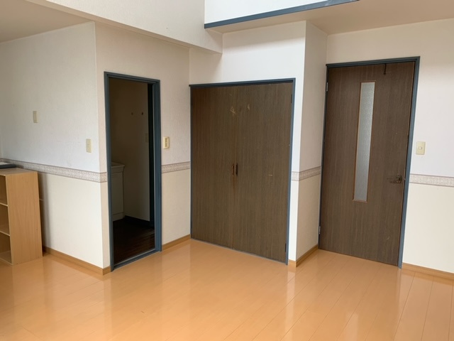 パステルコートEASTの居間・リビング