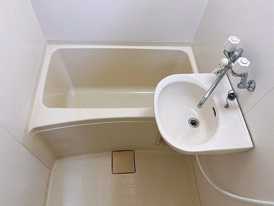 レオパレスドミールの浴室