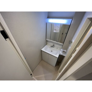 【独立洗面台】
