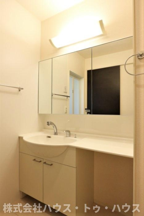 レスポワールアヤの洗面所