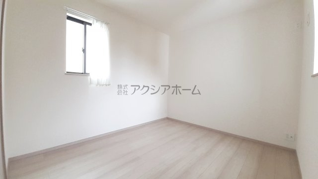入間市鍵山2丁目・全3棟　新築一戸建　3号棟　～IDS工法～の洋室|2階 洋室5.2帖(北西側)