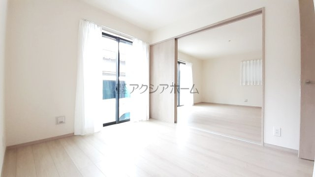 入間市鍵山2丁目・全3棟　新築一戸建　3号棟　～IDS工法～の洋室|1階 洋室5.2帖