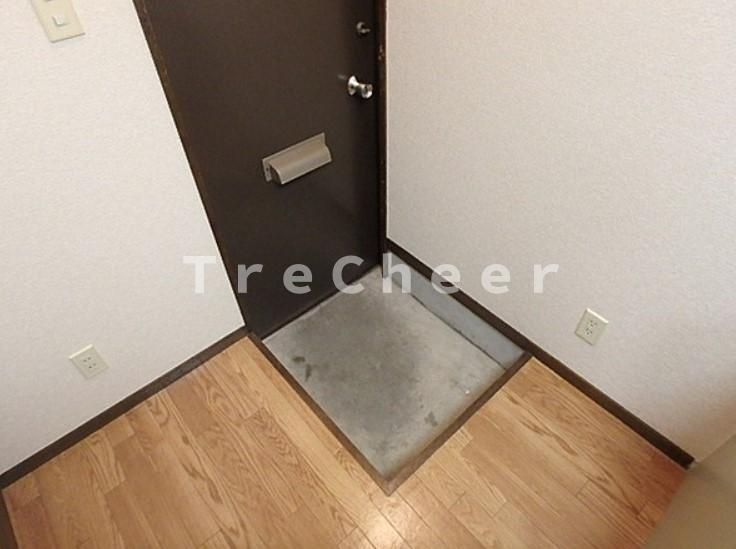 コーポ菅沼の玄関