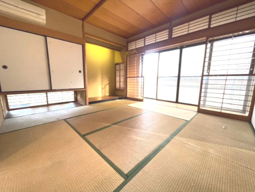 【価格改定】向日市寺戸町西野の和室|和室ならゴロンとくつろいだり客間として利用したり、多目的に使えます！