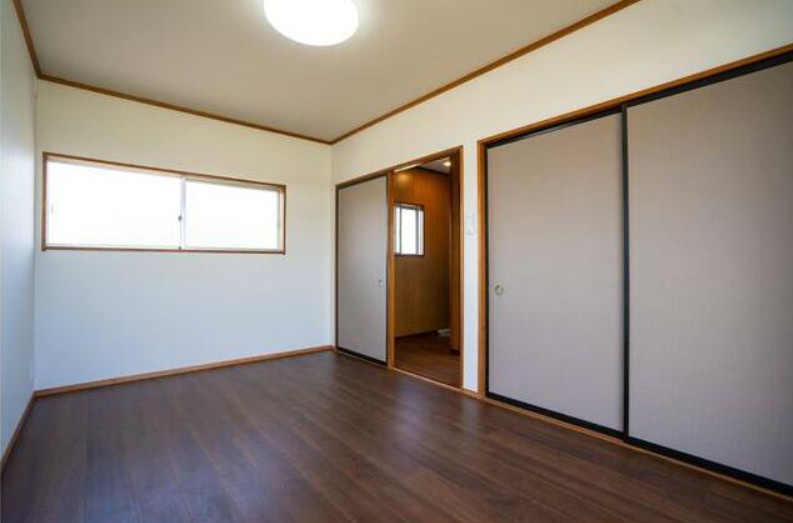 売中古戸建　袋井市広岡の洋室