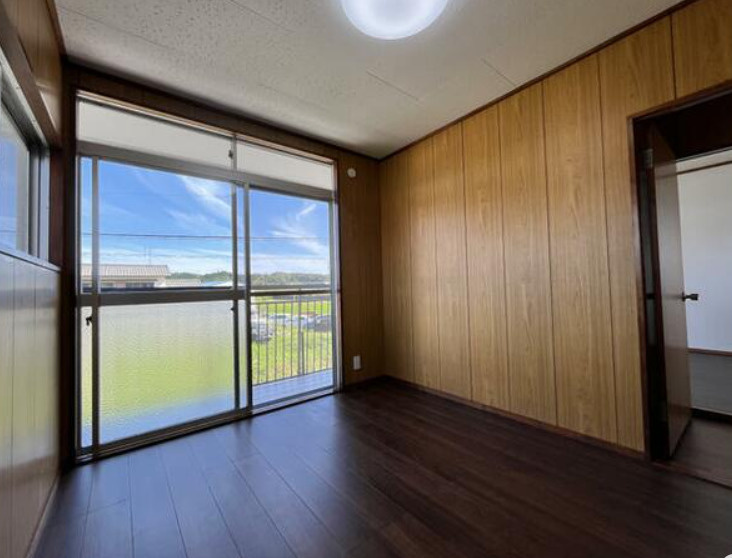 売中古戸建　袋井市広岡の洋室