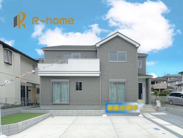 牛久市南V　新築戸建て　1号棟の外観|ご予約を頂ければ、『平日』はもちろん『早朝』や『夜間』もご見学可能です♪お気軽にお申し付けください♪