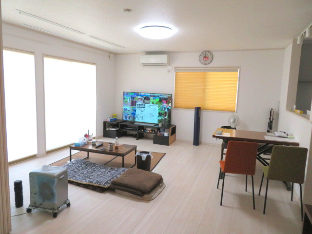 藤岡市小林　中古2480の居間・リビング