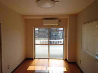 【居間・リビング】 | ロフト・ハウス・マツオカ