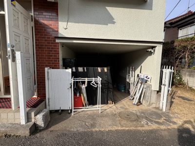 【駐車場】 | 東大和市中央貸家 | 駐車場があります