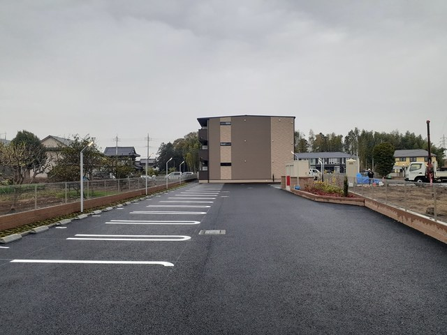 フローラーリアⅢの駐車場|駐車場