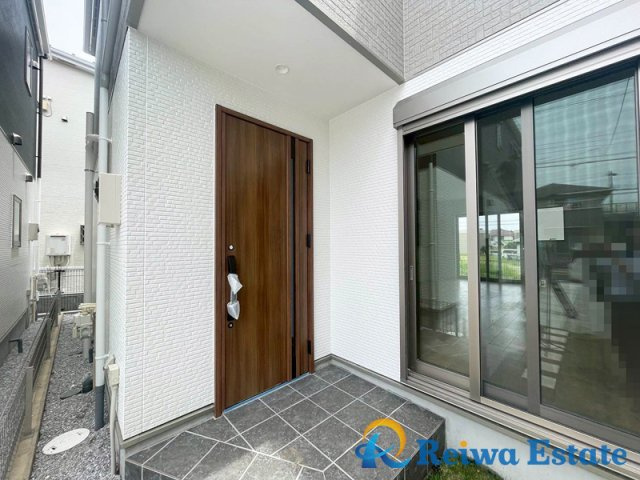 新築戸建　茅ヶ崎市柳島の玄関