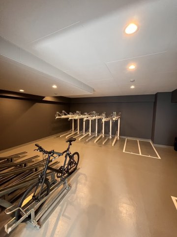 シーズンフラッツ菊川ＷＥＳＴの駐車場