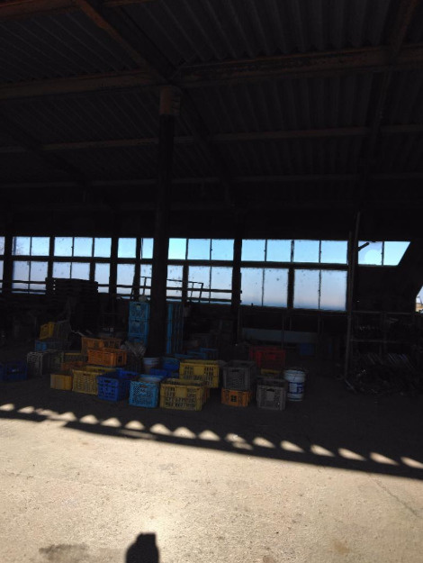 春日部市小平の倉庫の内装