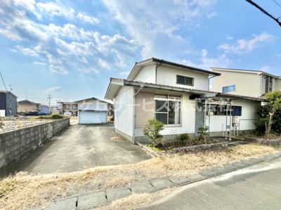 【外観】 | 磐田市福田中島　中古住宅 | 福田中島で広いお土地をお探しの方におすすめの物件です