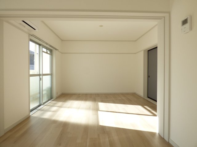 【居間・リビング】 | OTOWA BASE い号棟