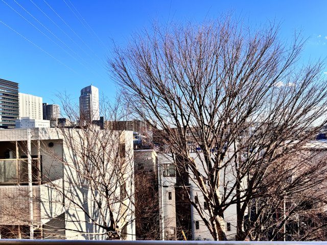 ガーデンヒルズ鐘塚の展望|別部屋の写真です。