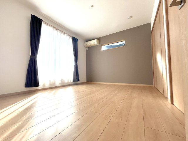 船橋市習志野二丁目　戸建