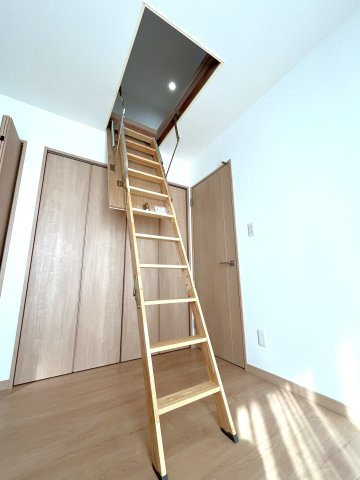 船橋市習志野二丁目　戸建