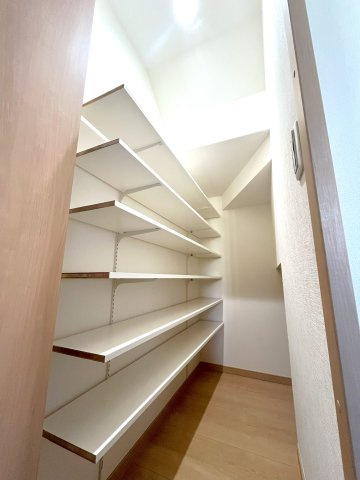 船橋市習志野二丁目　戸建