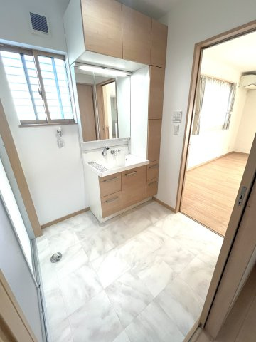 船橋市習志野二丁目　戸建