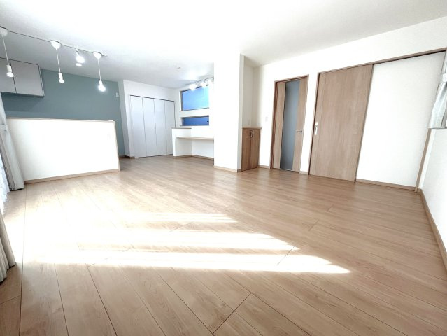 船橋市習志野二丁目　戸建