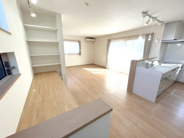 船橋市習志野二丁目　戸建