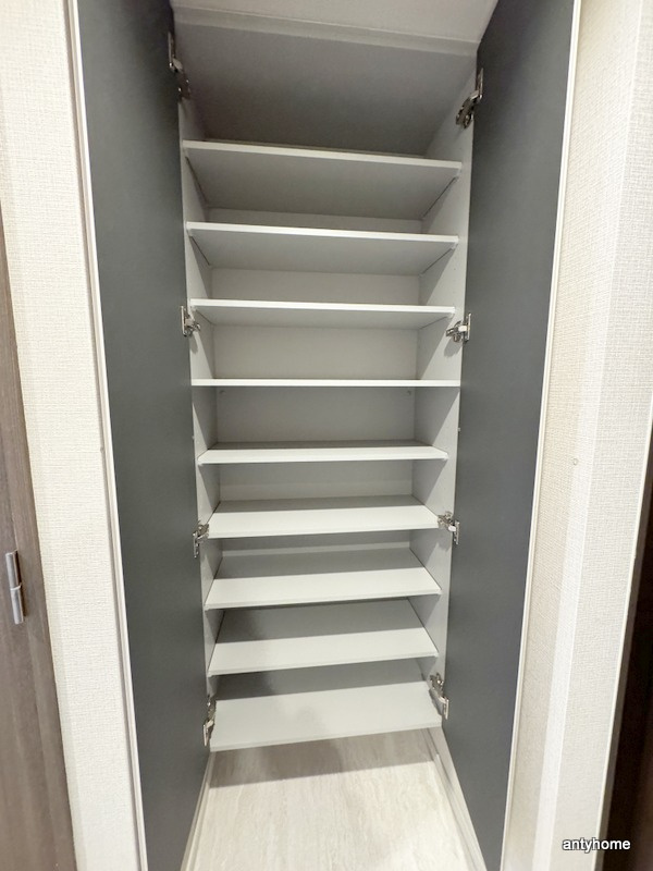 シーズンフラッツ中崎　仲介手数料無料の収納