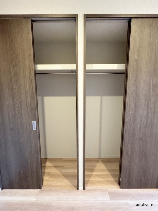 シーズンフラッツ中崎　仲介手数料無料の収納