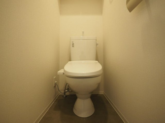 【トイレ】 | セレニテ西中島アリア壱番館 | 清潔感のあるトイレです