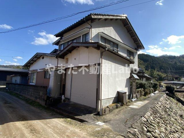 倉吉市円谷町中古戸建ての外観