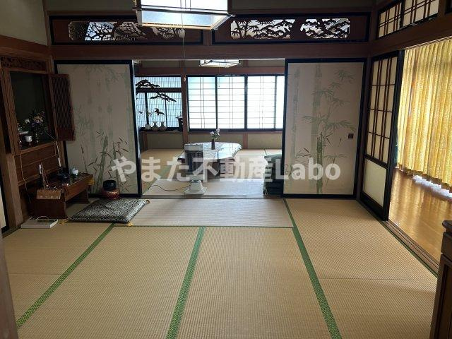 倉吉市円谷町中古戸建ての和室