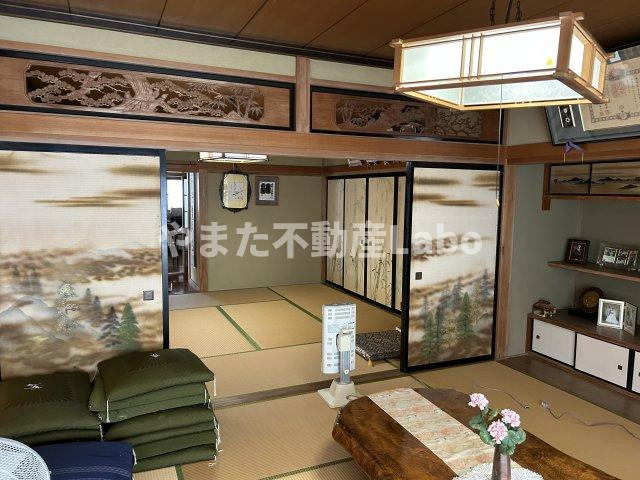 倉吉市円谷町中古戸建ての和室