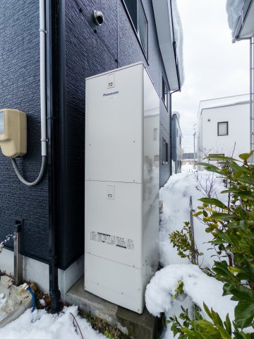 【発電・温水設備】 | 松長5丁目売家