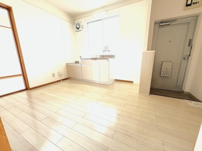 【居間・リビング】 | ハラモマンションⅡ | ダイニングキッチン