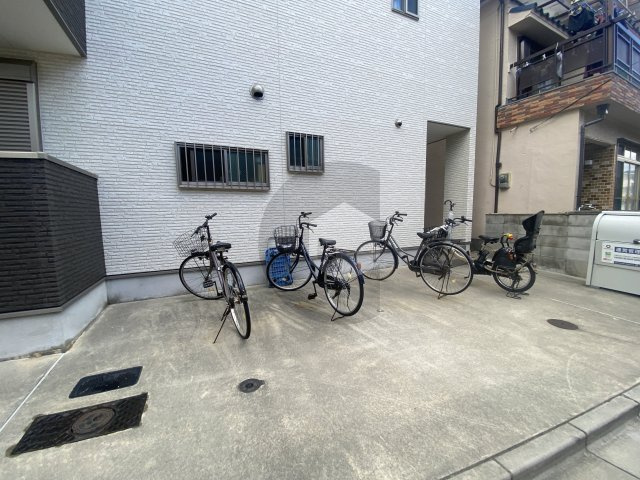 プロパティー高井田の設備