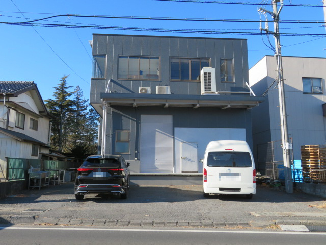 越谷市神明町２丁目の工場