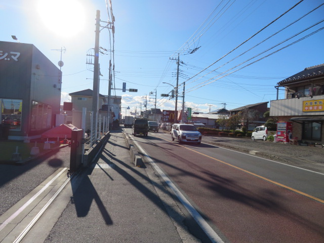 越谷市神明町２丁目の工場の周辺