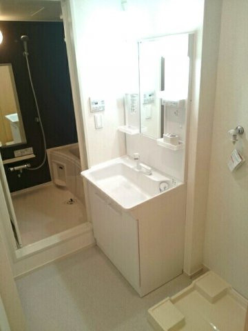 ベル・シュシュの洗面所|コンパクトで使いやすい洗面所