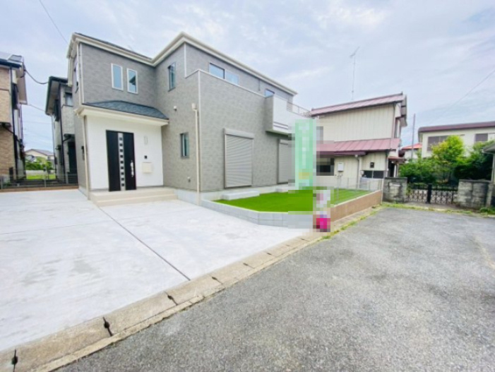 成田市土屋Ⅱ　新築戸建　全1棟の前面道路含む現地写真