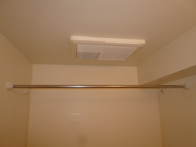 シャン・ド・フルールの浴室|浴室乾燥機