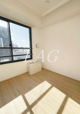 【居間・リビング】 | プラチナフォルム東十条Ⅱ  | 洋室のお部屋です。