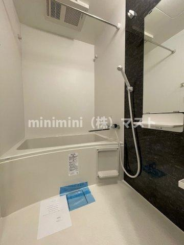 セレニテ日本橋ミラクの浴室