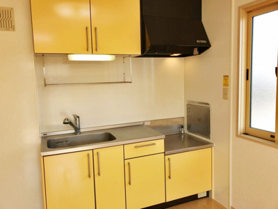 【キッチン】 | ルミエール 壱番館 | お料理しやすいキッチンです